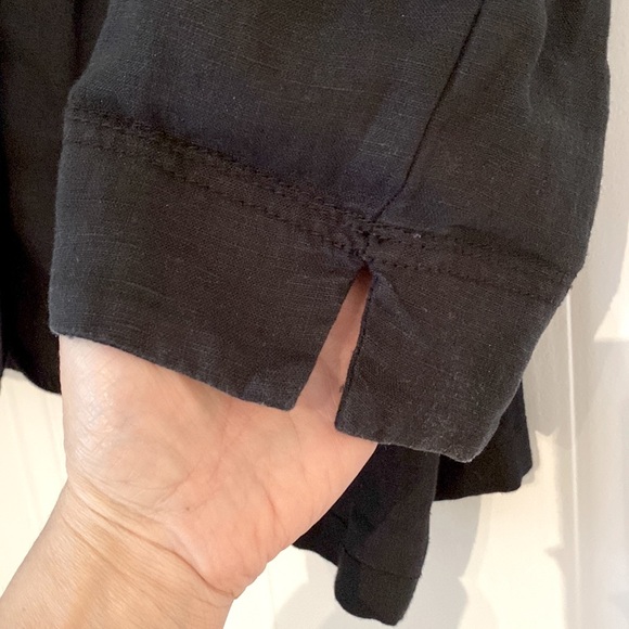 Olsen Europe black short button blazer with shorter sleeves w/ slits, back panel - Picture 4 of 8